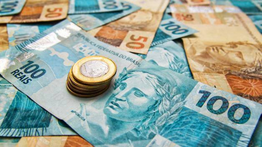 Crédito para folha de pagamento já está disponível nos bancos