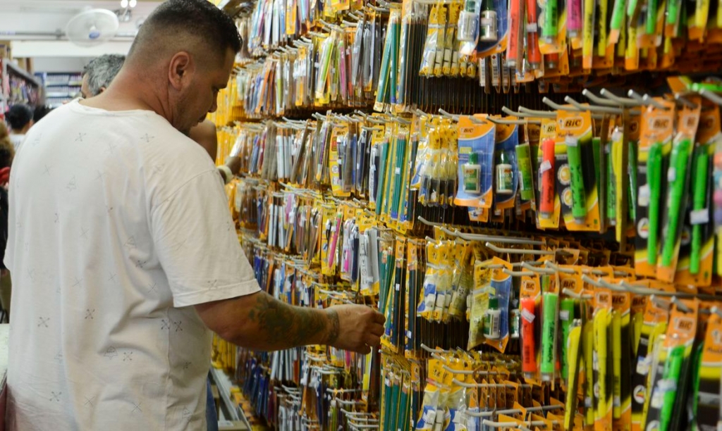 Comércio varejista atinge maior patamar de vendas em 20 anos