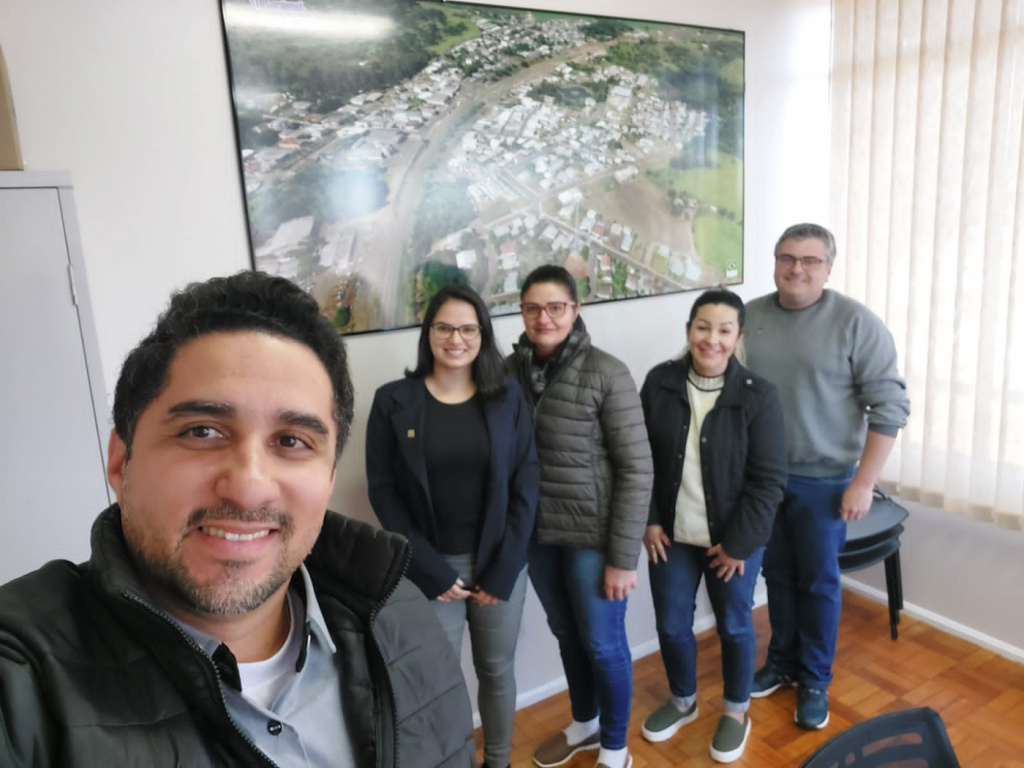 CACISPAR e COPES visitam Flor da Serra do Sul como “entidades madrinhas”