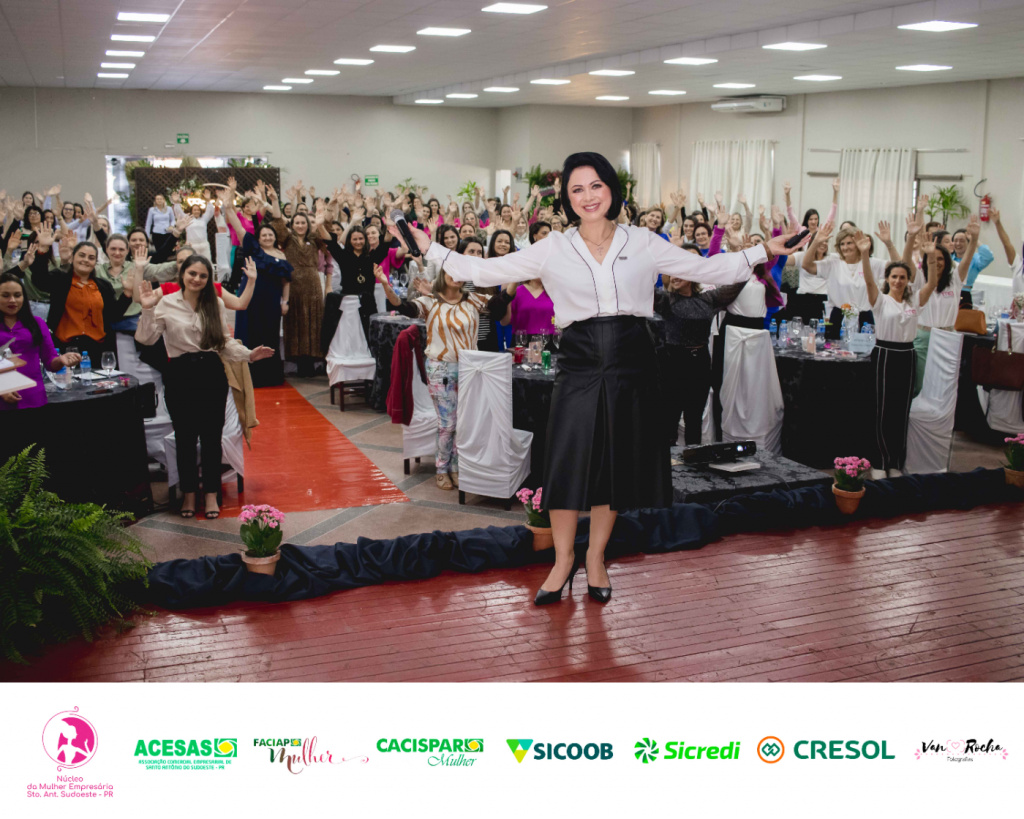 Fórum reuniu mais de 200 mulheres empresárias, em Santo Antônio do Sudoeste