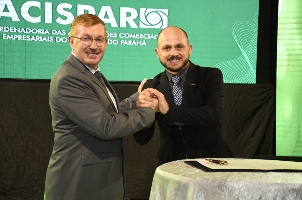 Caciano Gemmi assume a Presidência da Cacispar